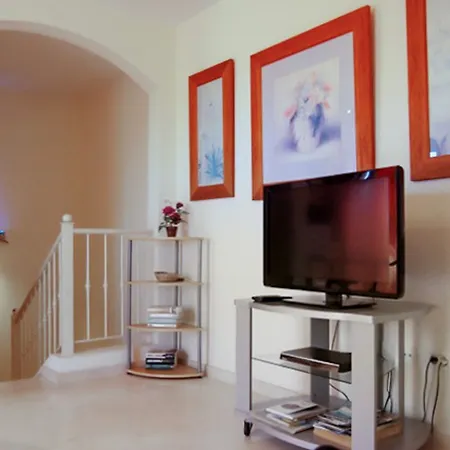 公寓 With 2 Bedrooms In Palm-mar, With Pool Access, Furnished Ter
